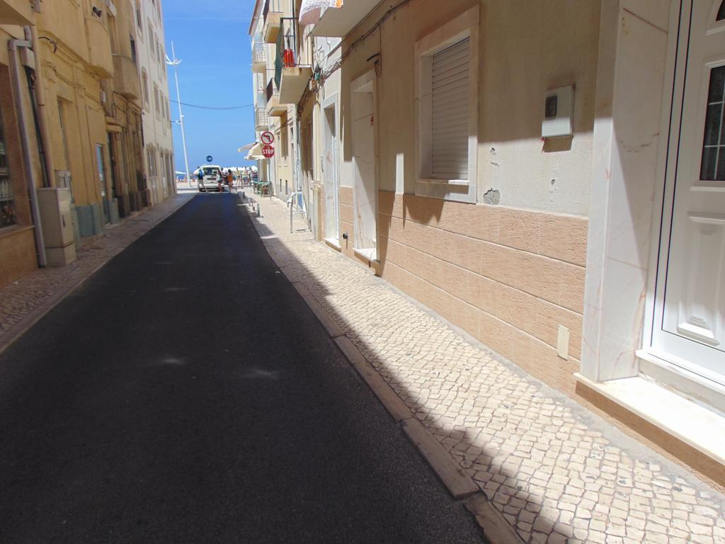 Julia House Holidays Nazare