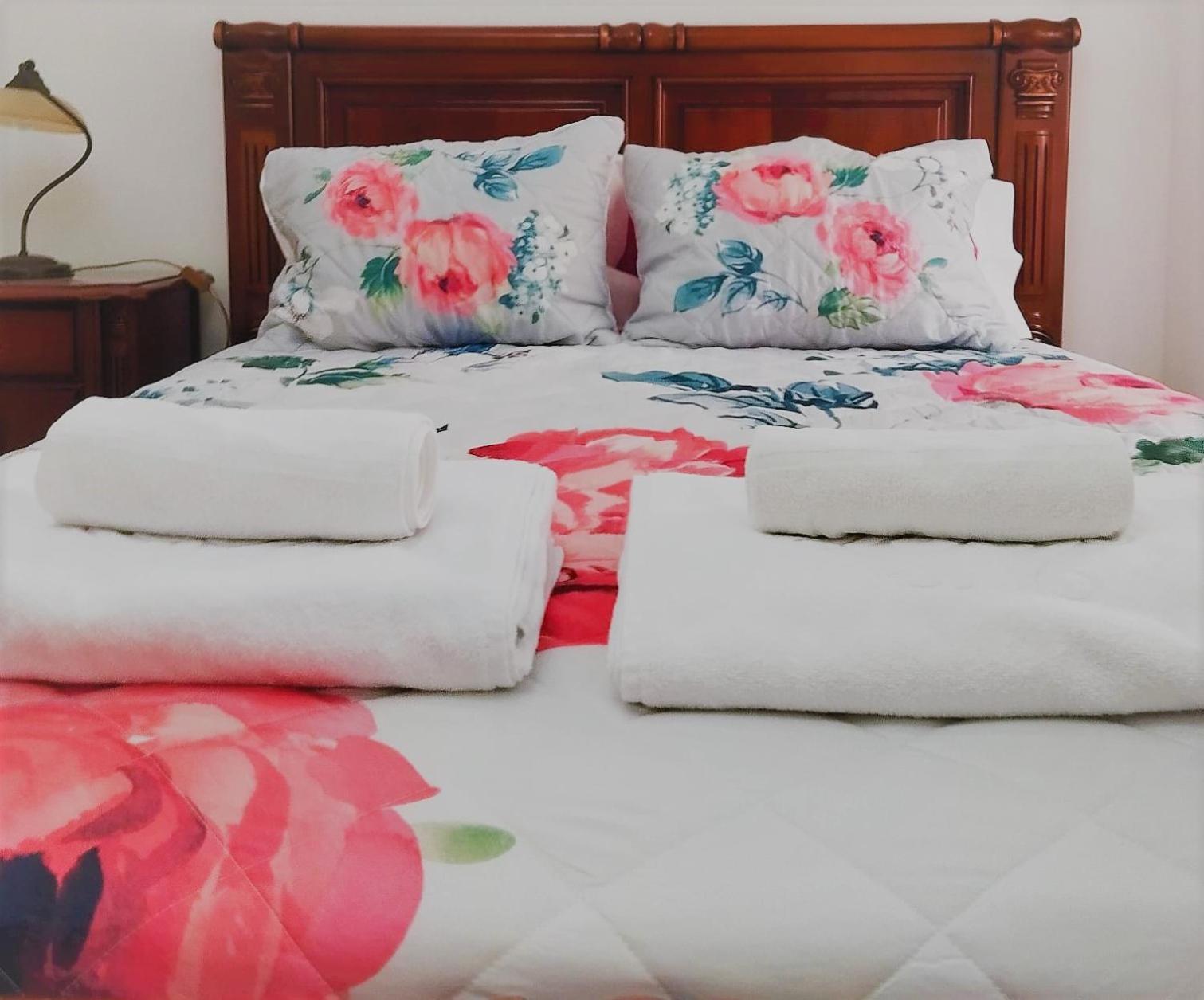 Julia House Holidays Apartment *